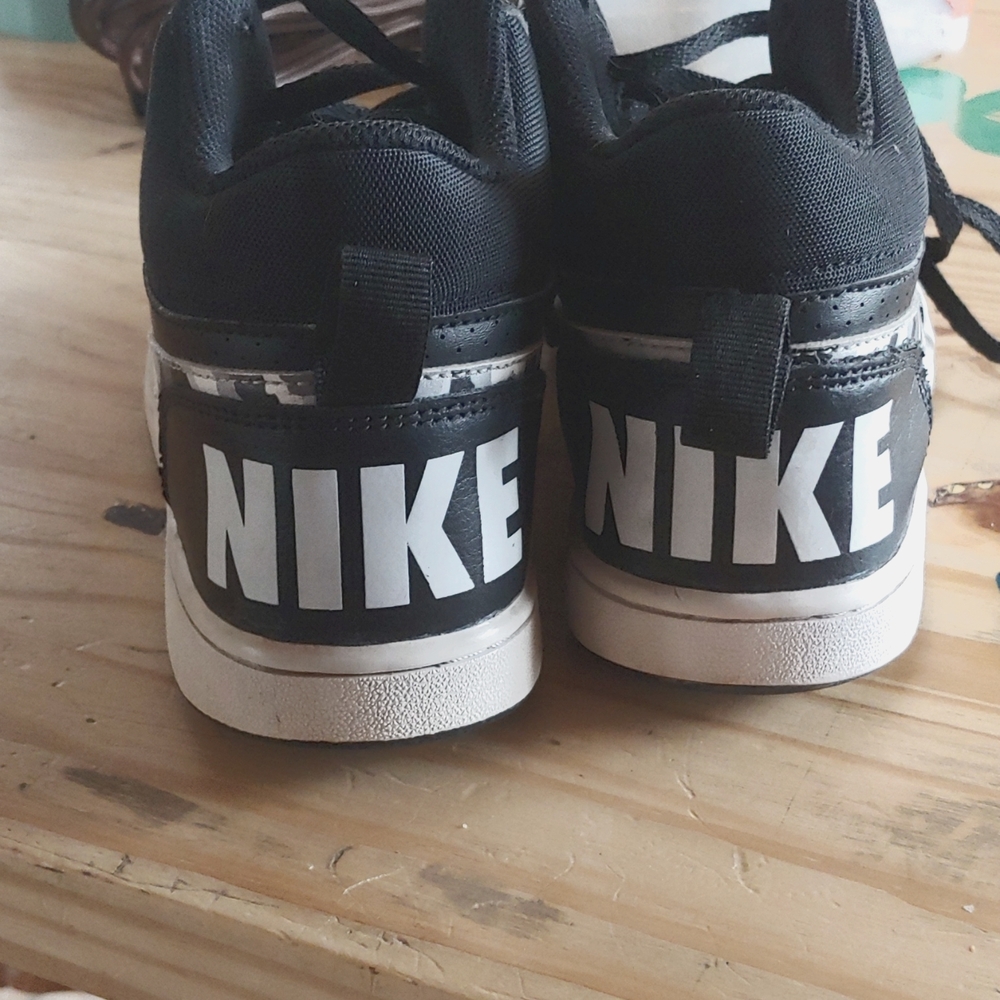 Nike shoes